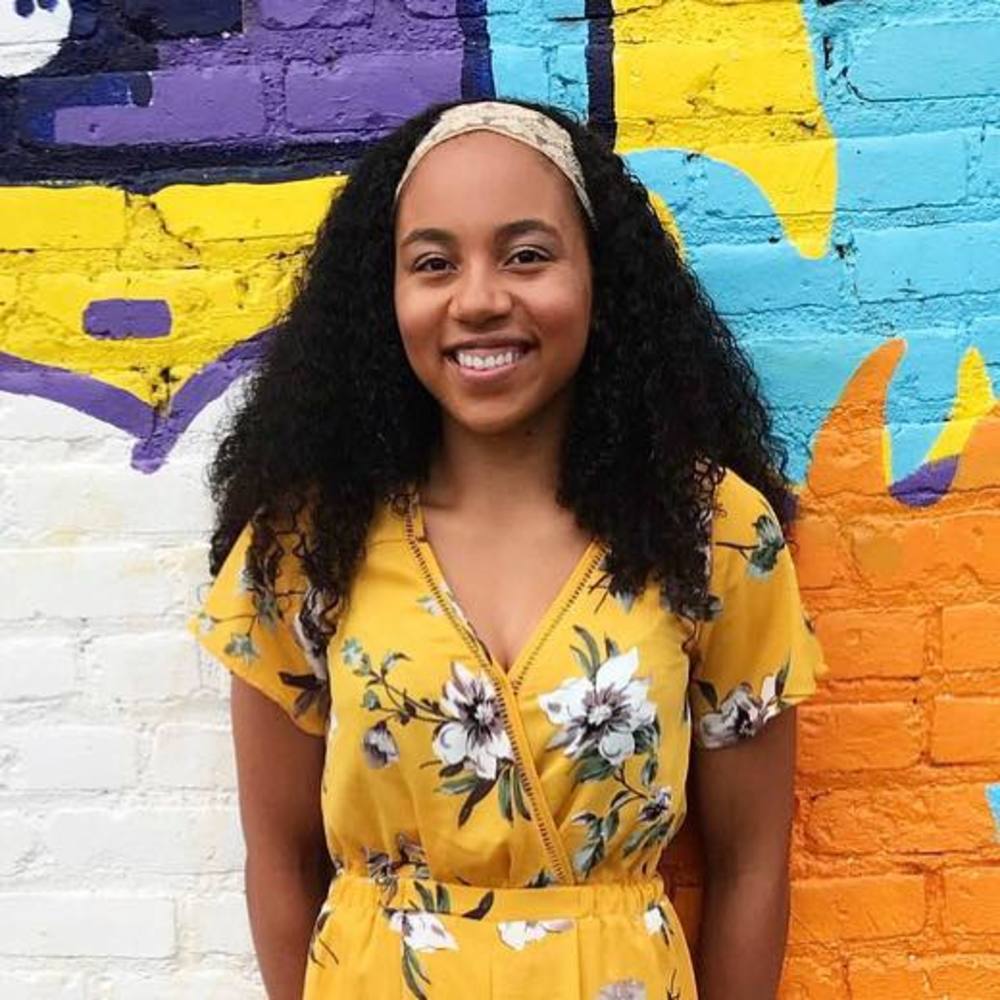 Meet your Posher, Andrea